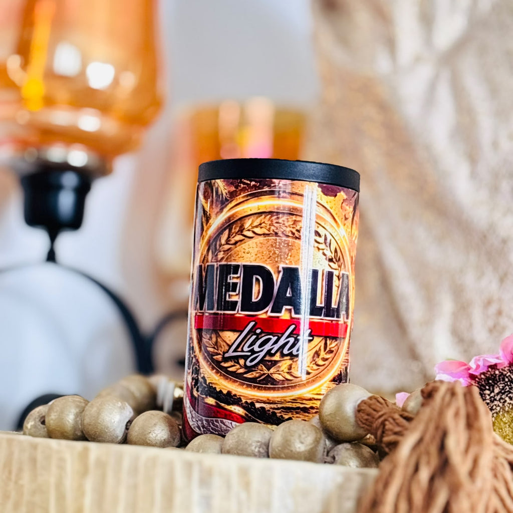 🍺🔥 12 OZ CAN COOLER – MEDALLA LIGHT EDITION 🍺🇵🇷